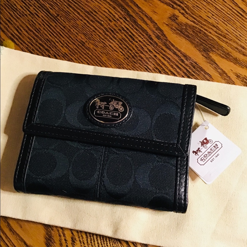New Coach Wallet